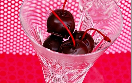 Dark Chocolate Cherries with Amaretto